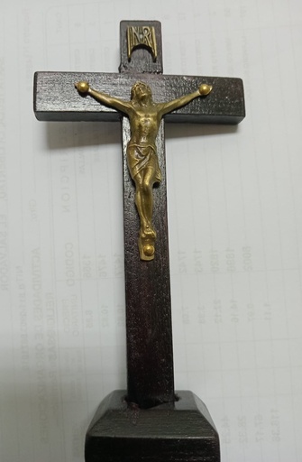 [2.043] Cristo Metal Cruzmadera pequeño 583